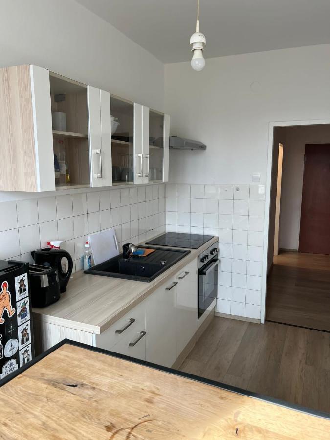 City Appartement 4600 Велс Екстериор снимка