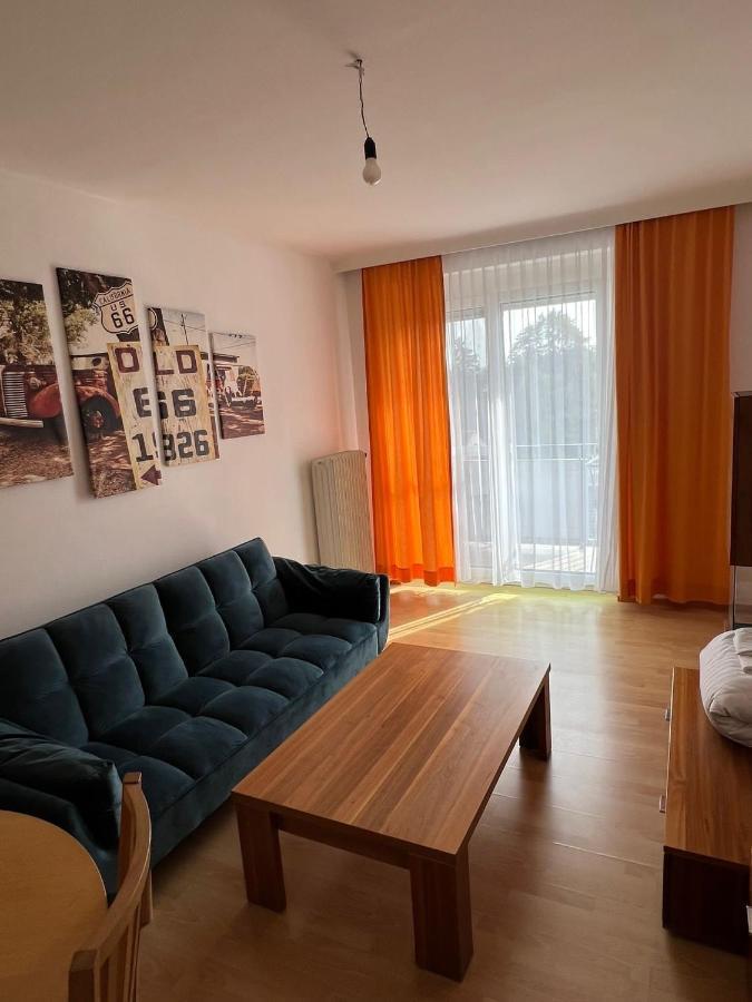 City Appartement 4600 Велс Екстериор снимка